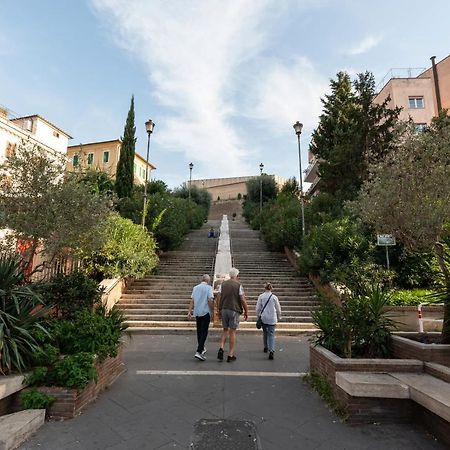 Take You Rome - Vatican Apartment Εξωτερικό φωτογραφία